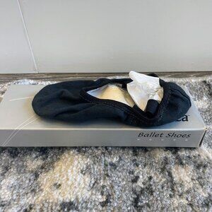 NEW! Theatricals Dance Spilt Sole Ballet Slipper